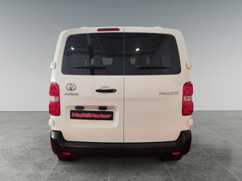 Toyota Proace Verso 1.6D 115cv 9P Shuttle Medio (L1) manual