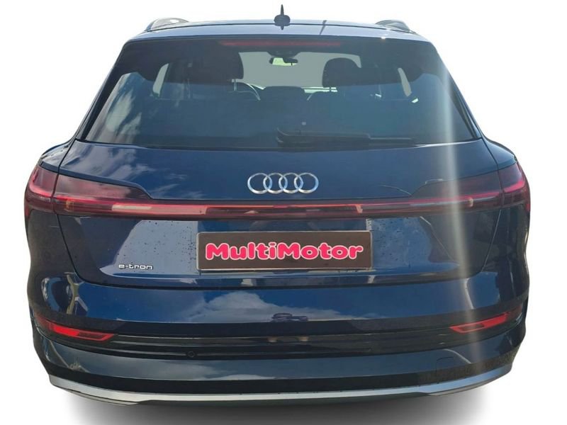 Audi Q8 Sportback e-tron etron Advanced 55 quattro automático