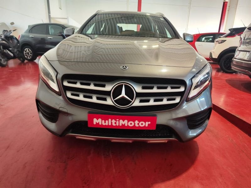 Mercedes-Benz GLA 200 d automático
