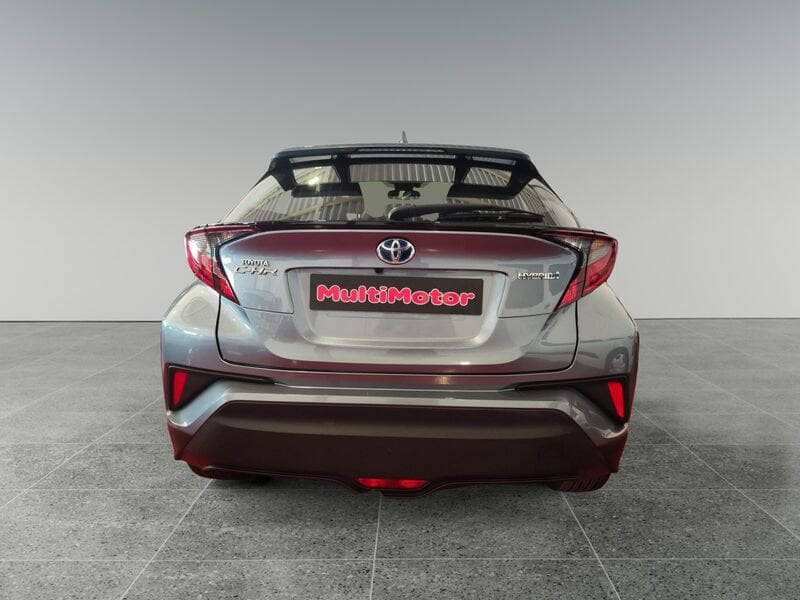 Toyota C-HR 1.8 125H Active automático