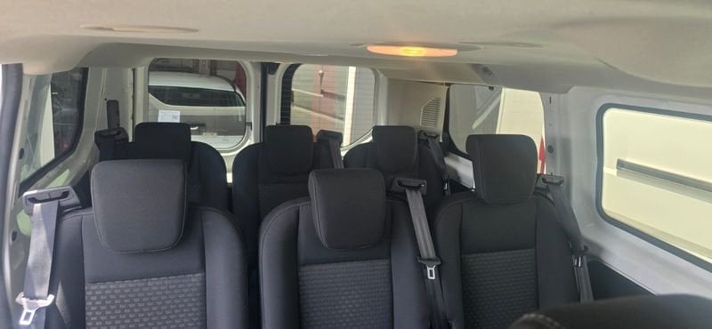 Ford Tourneo Custom 2.0 TDi EcoBlue  Hybrid 130cv Titanium 9 Plazas manual