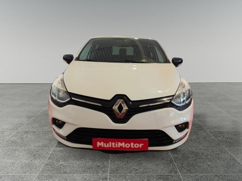 Renault Clio 0.9 TCe 90cv Limited -18 manual