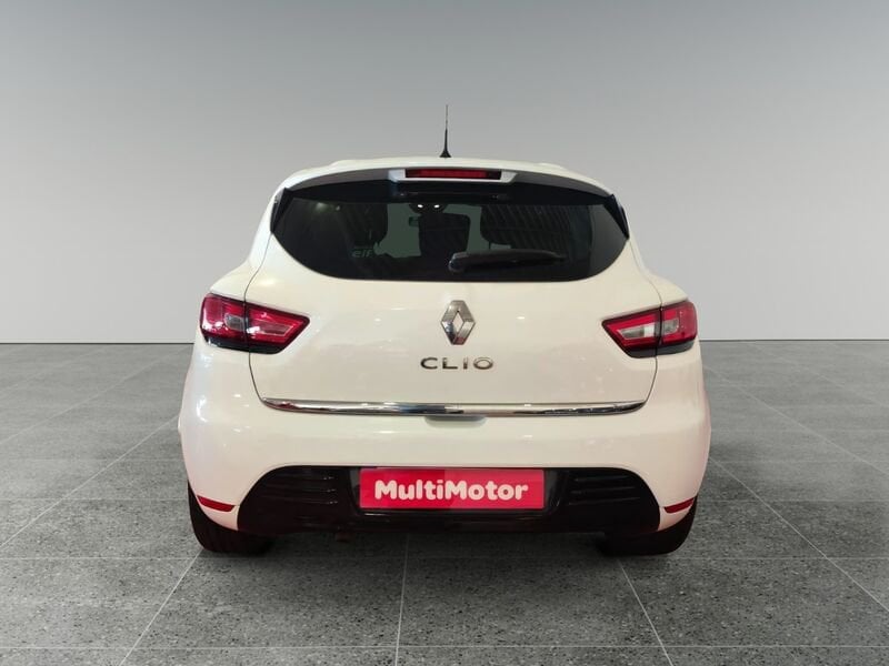 Renault Clio 0.9 TCe 90cv Limited -18 manual