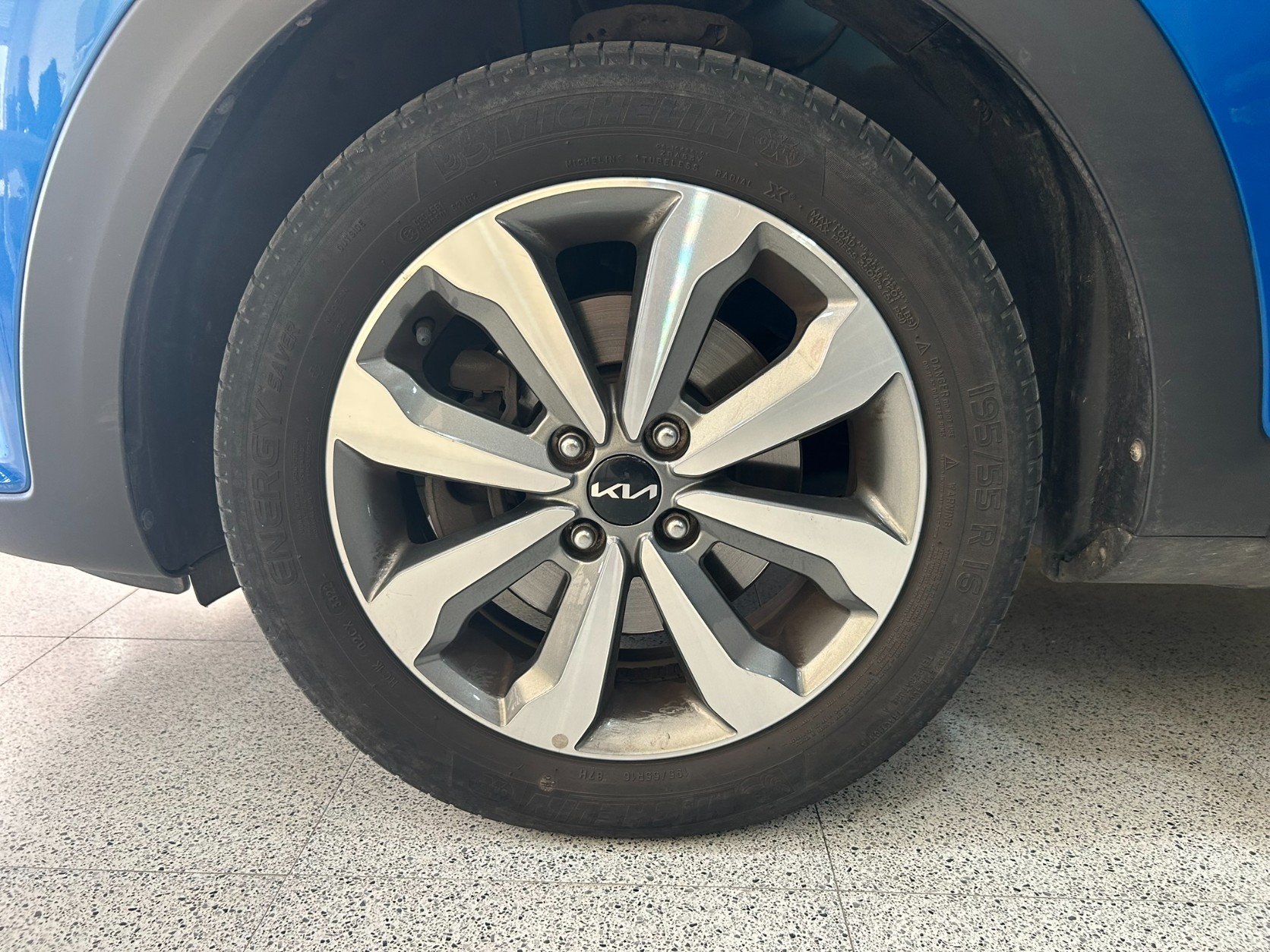 161d5c4d-0253-41cf-a12c-0d52aa49c38f