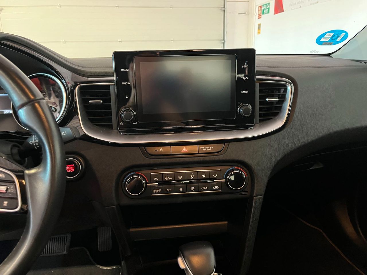 6af4f811-2fa1-4832-bda2-8eb6c7130eaf