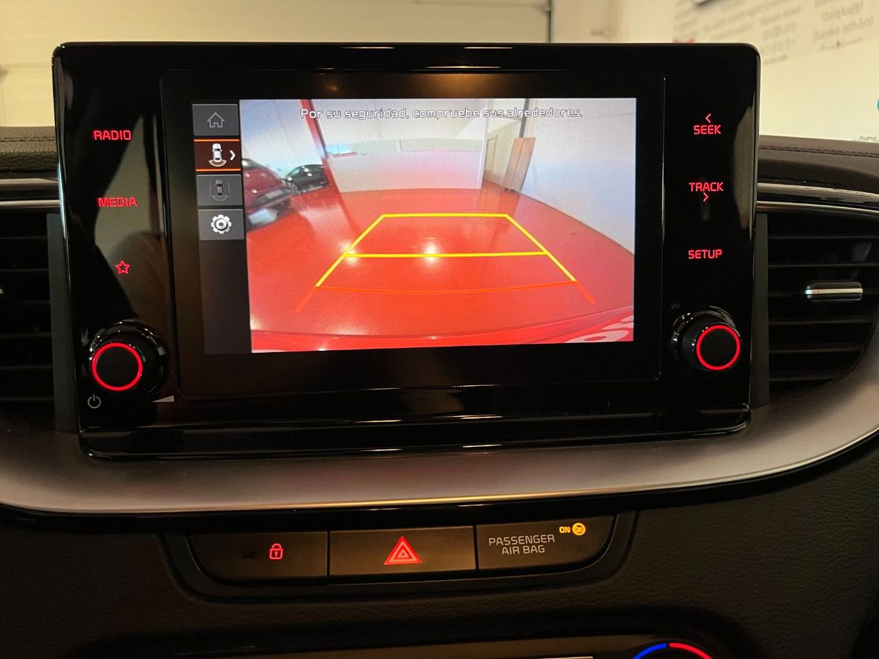 6ddc5f76-4754-46c2-a258-ef678b7caa2c