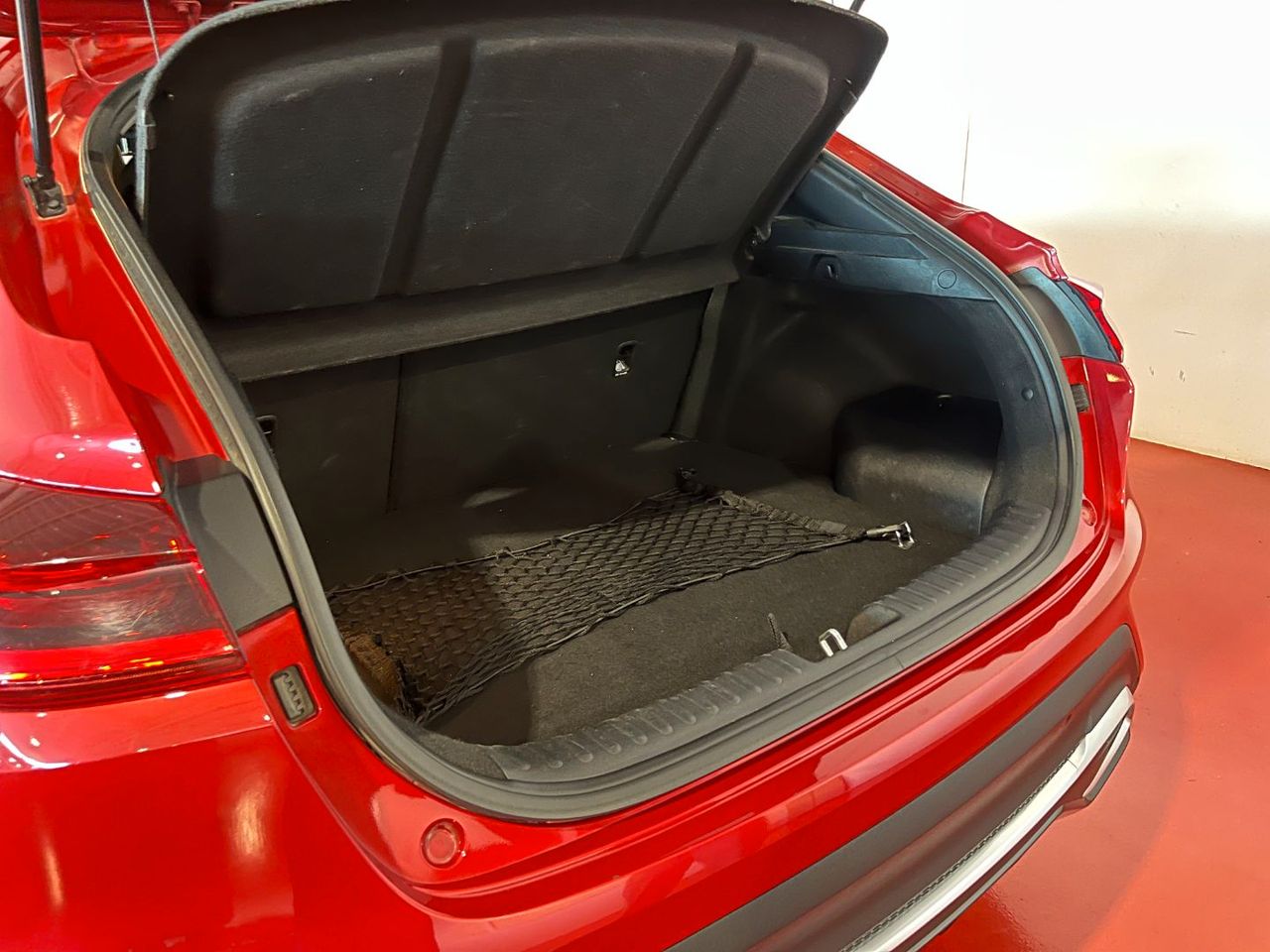 cb2dc334-9399-40cb-94e8-5971525a878e