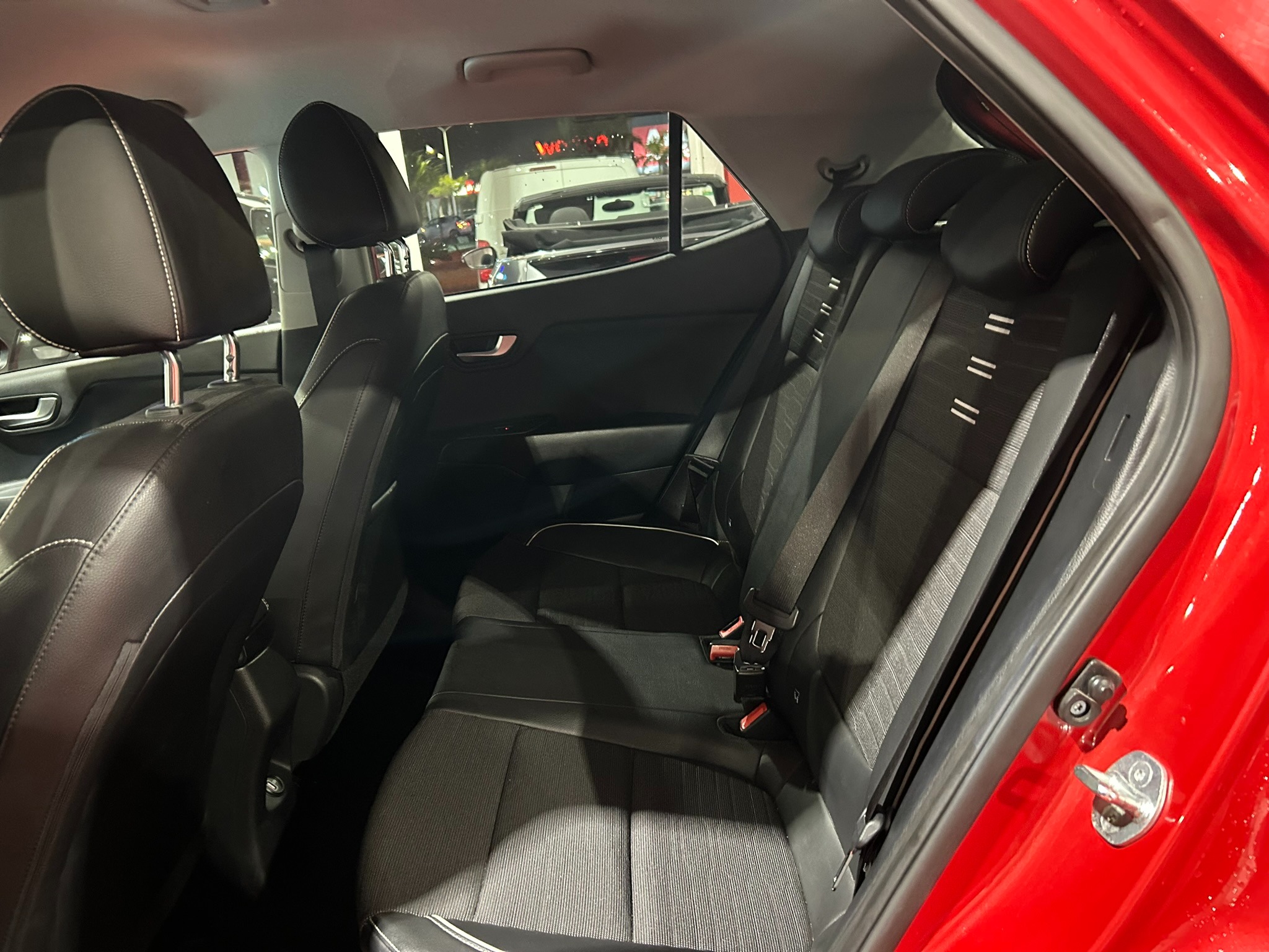 d81583bc-5167-4b1f-b405-79ceeb0edbe4