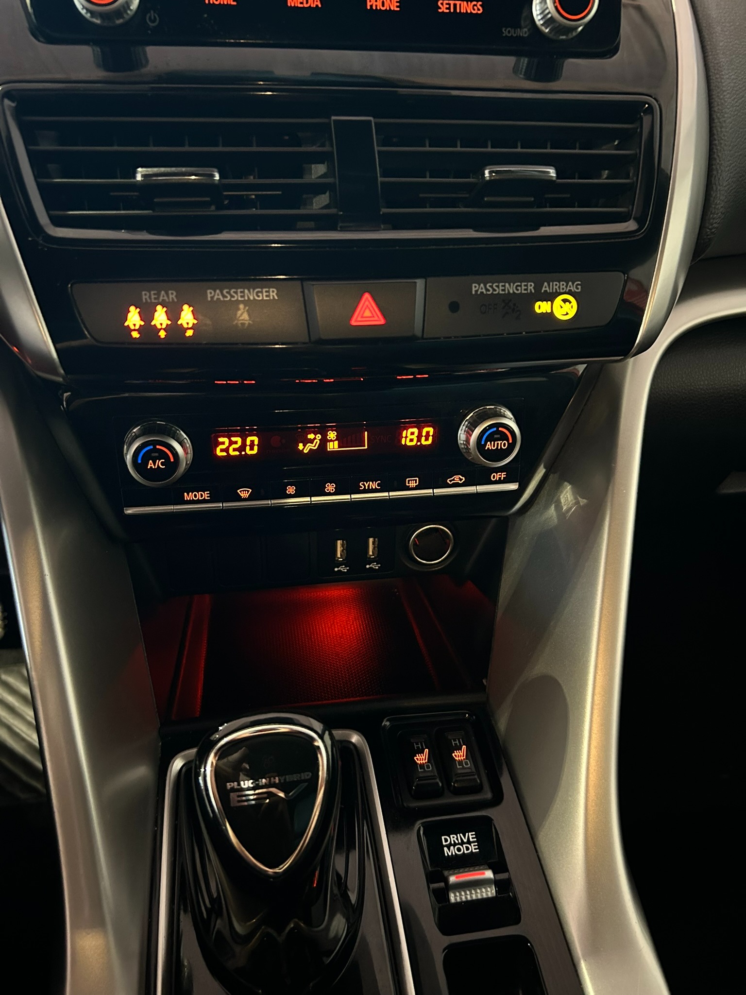MITSUBISHI Eclipse Cross 2.4 PHEV Kaiteki Auto 4WD