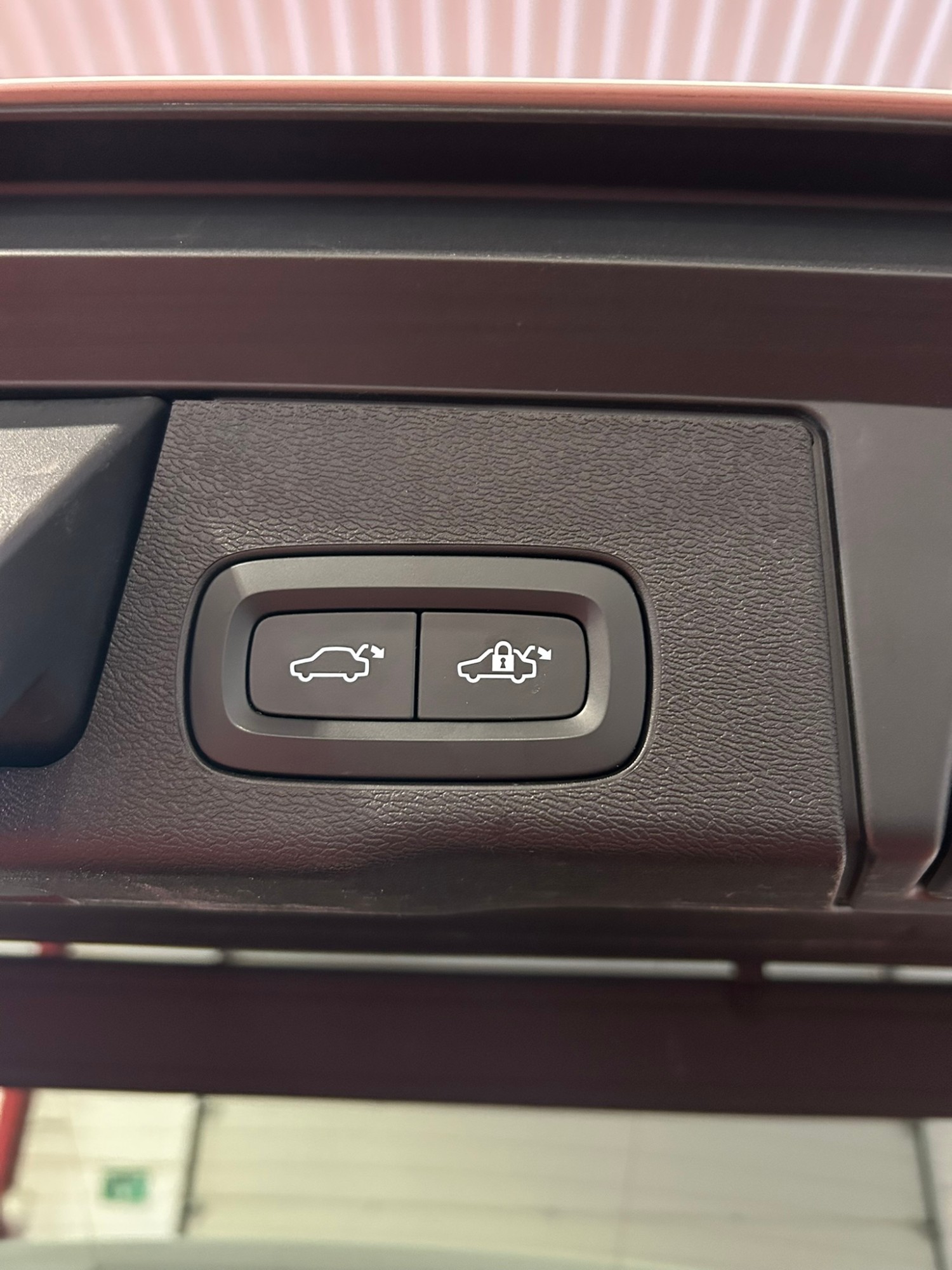 VOLVO XC60 2.0 T6 AWD Recharge Plus Bright Auto
