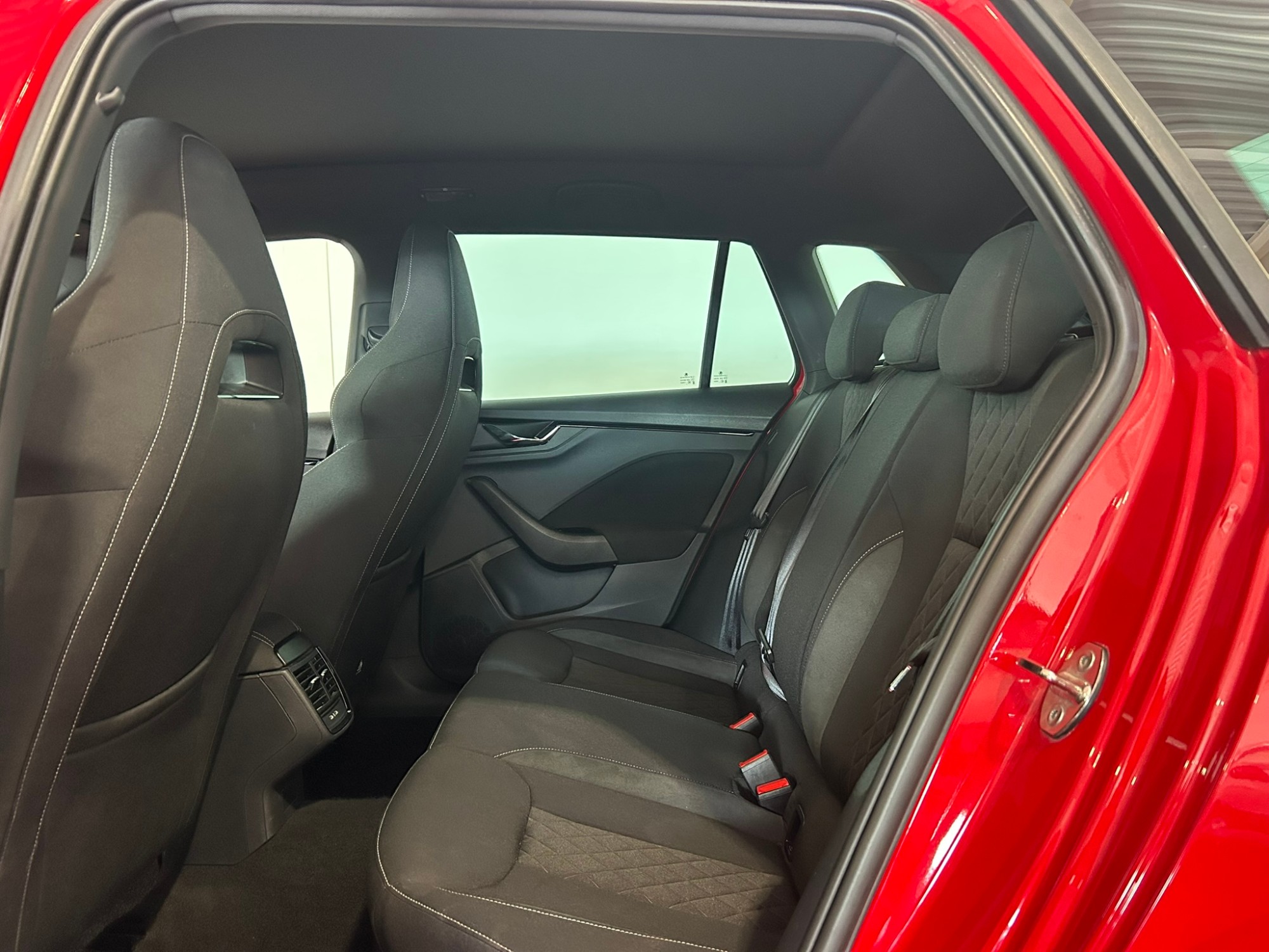 SKODA Kamiq 1.0 TSI 81kW (110CV) DSG MONTECARLO