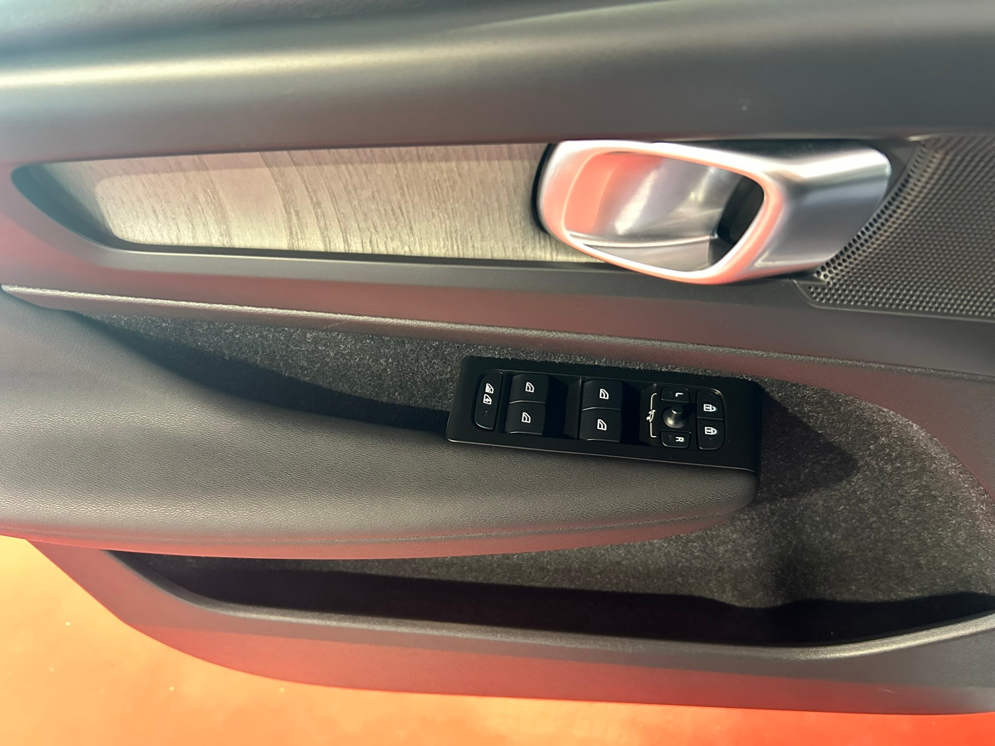 VOLVO XC40 1.5 T4 Twin Recharge Core Auto