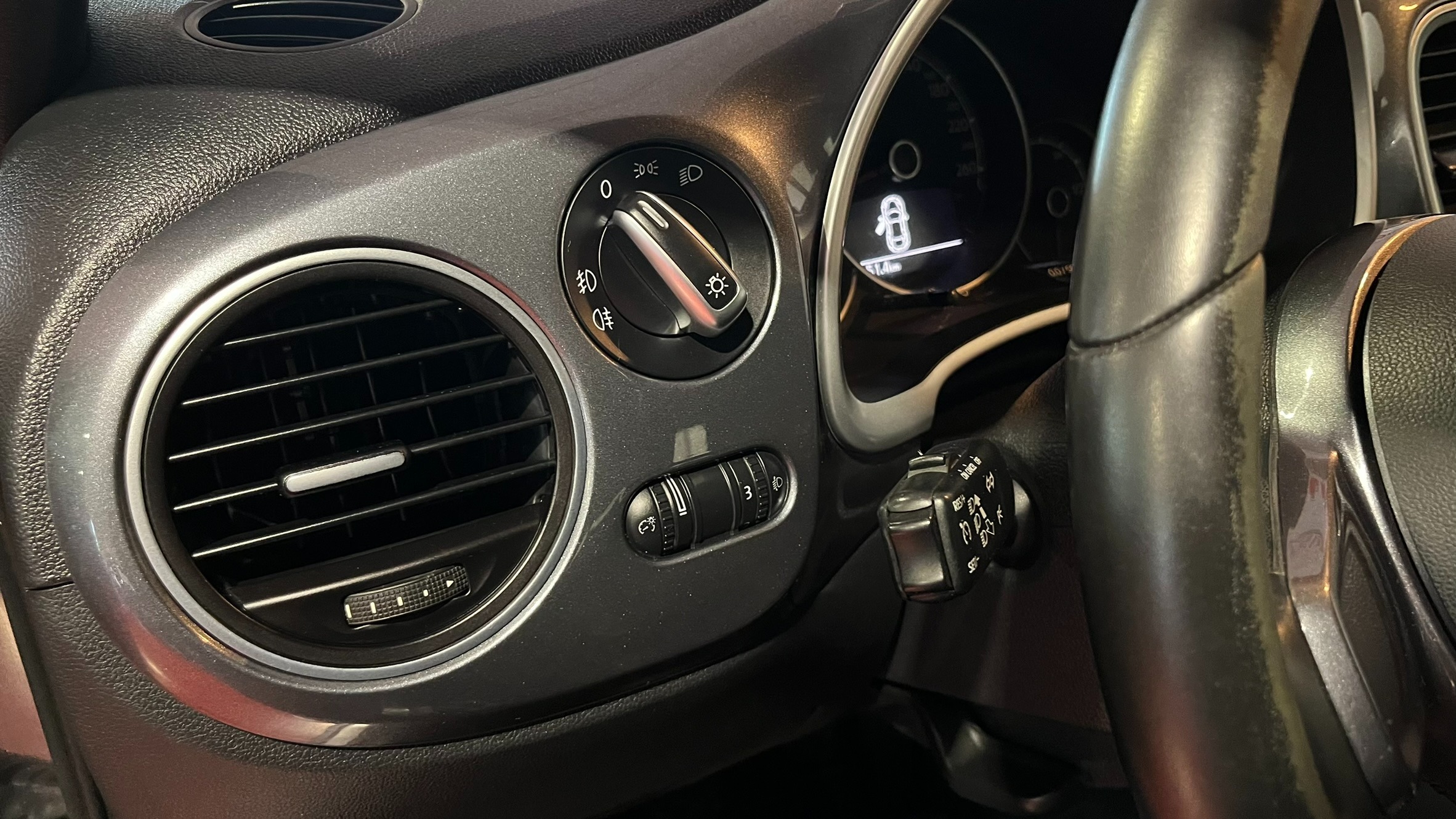 VOLKSWAGEN Beetle Design 1.2 TSI 77kW 105CV