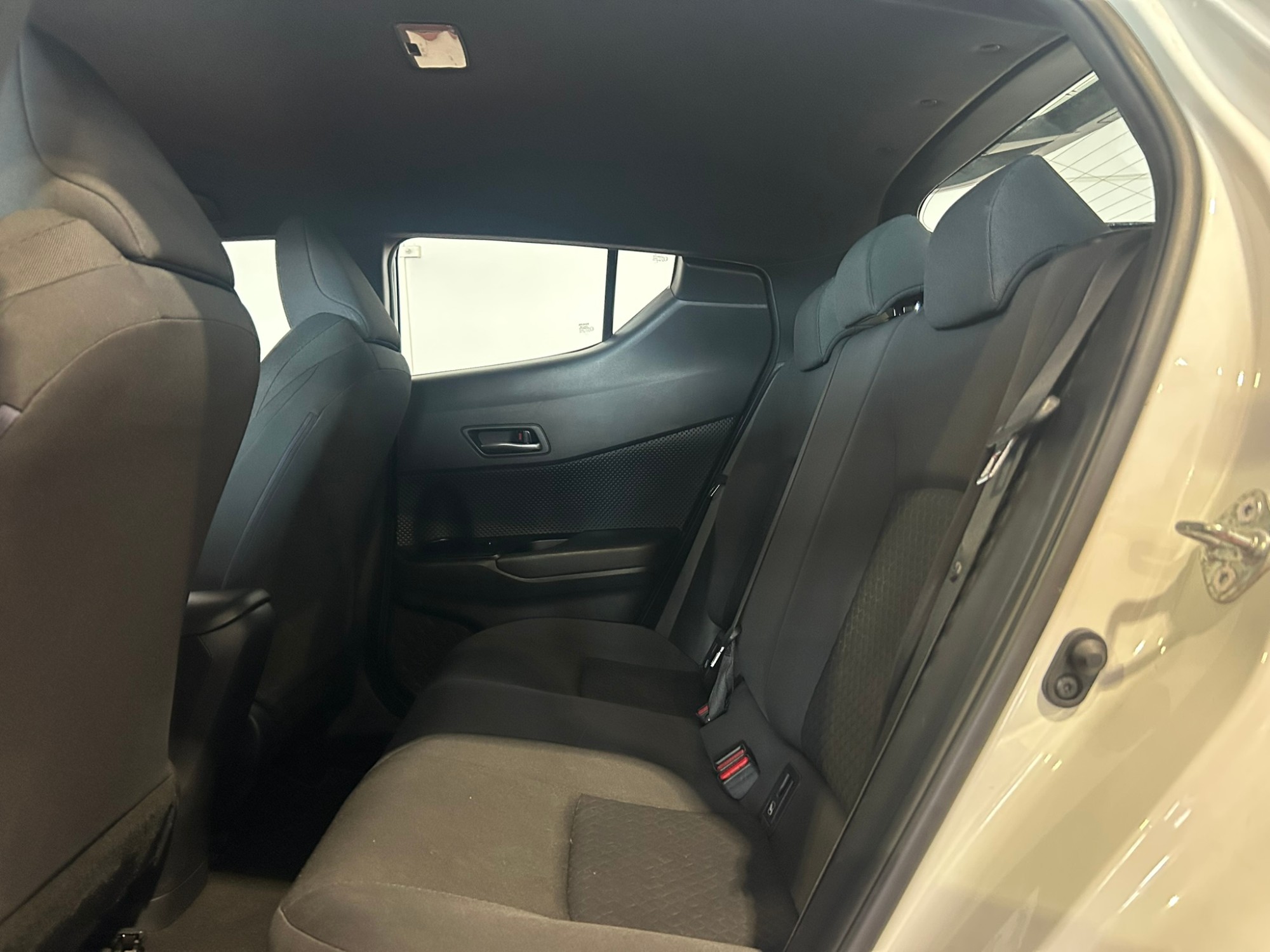 TOYOTA C-HR 1.8 125H Active