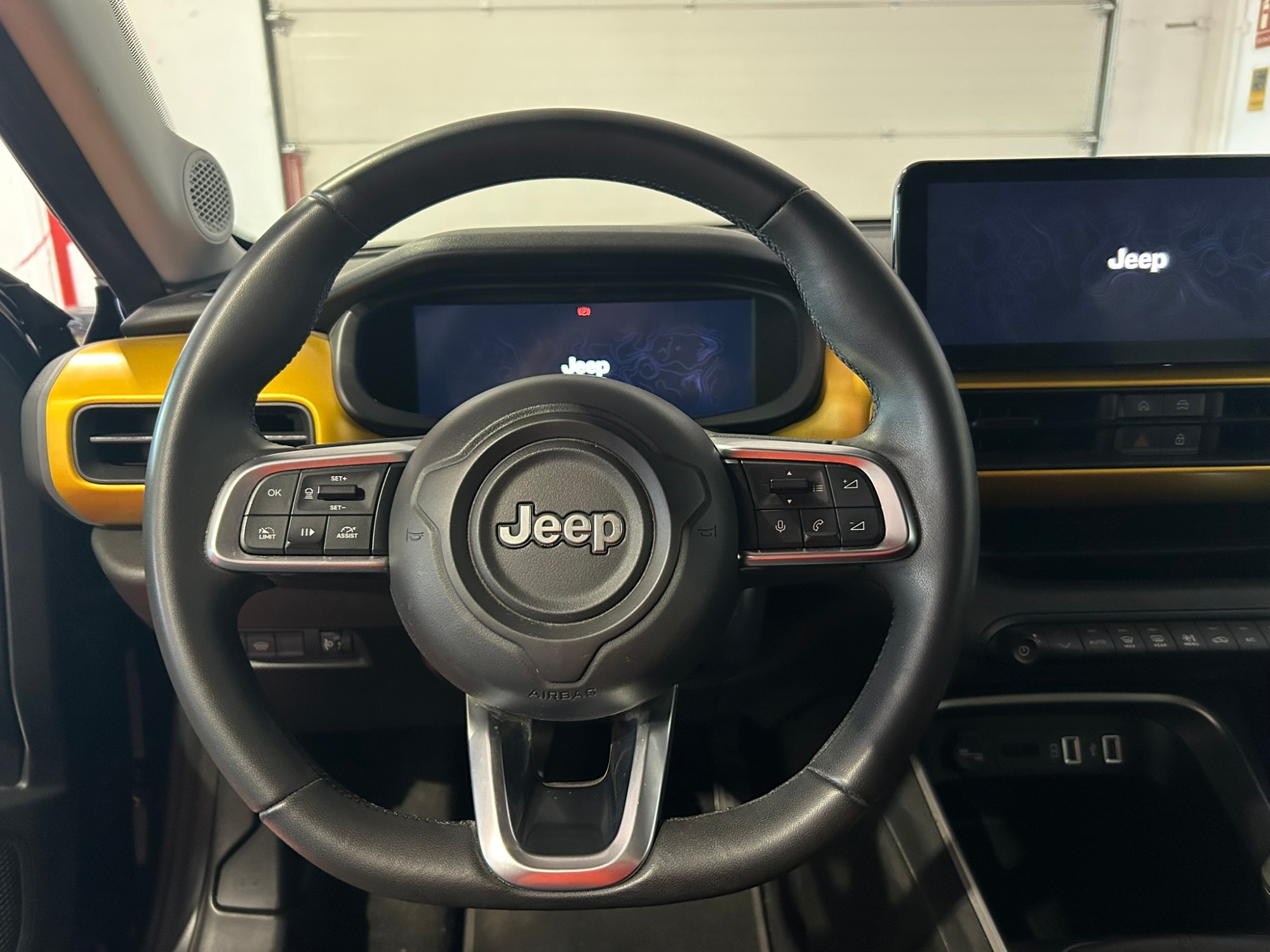 a1c5f4a0-840d-4b39-9d27-fd176c490f2b