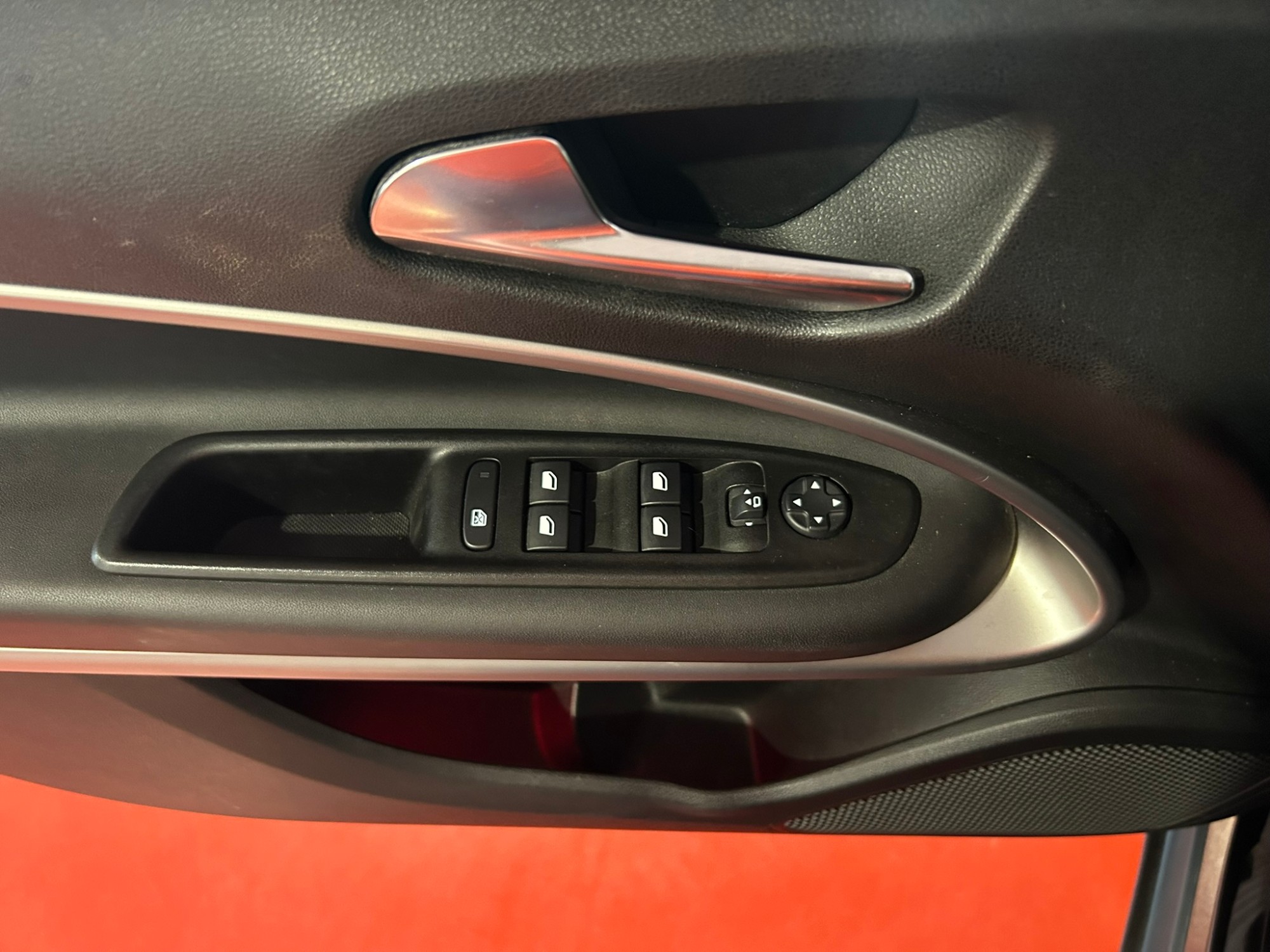 d2dfb682-843e-44c1-a6bd-c4c3defe904d