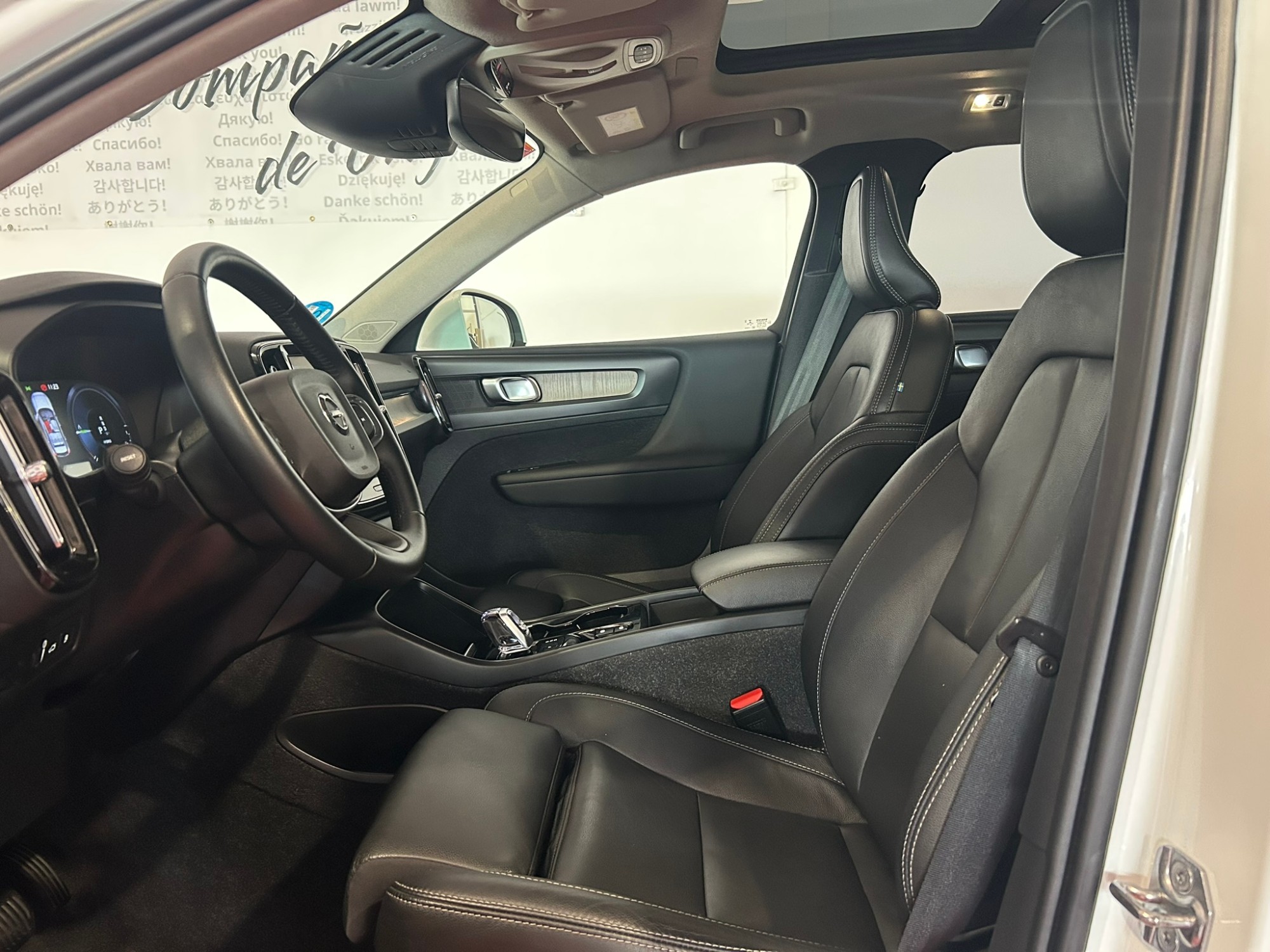 VOLVO XC40 1.5 T4 Twin Recharge Core Auto