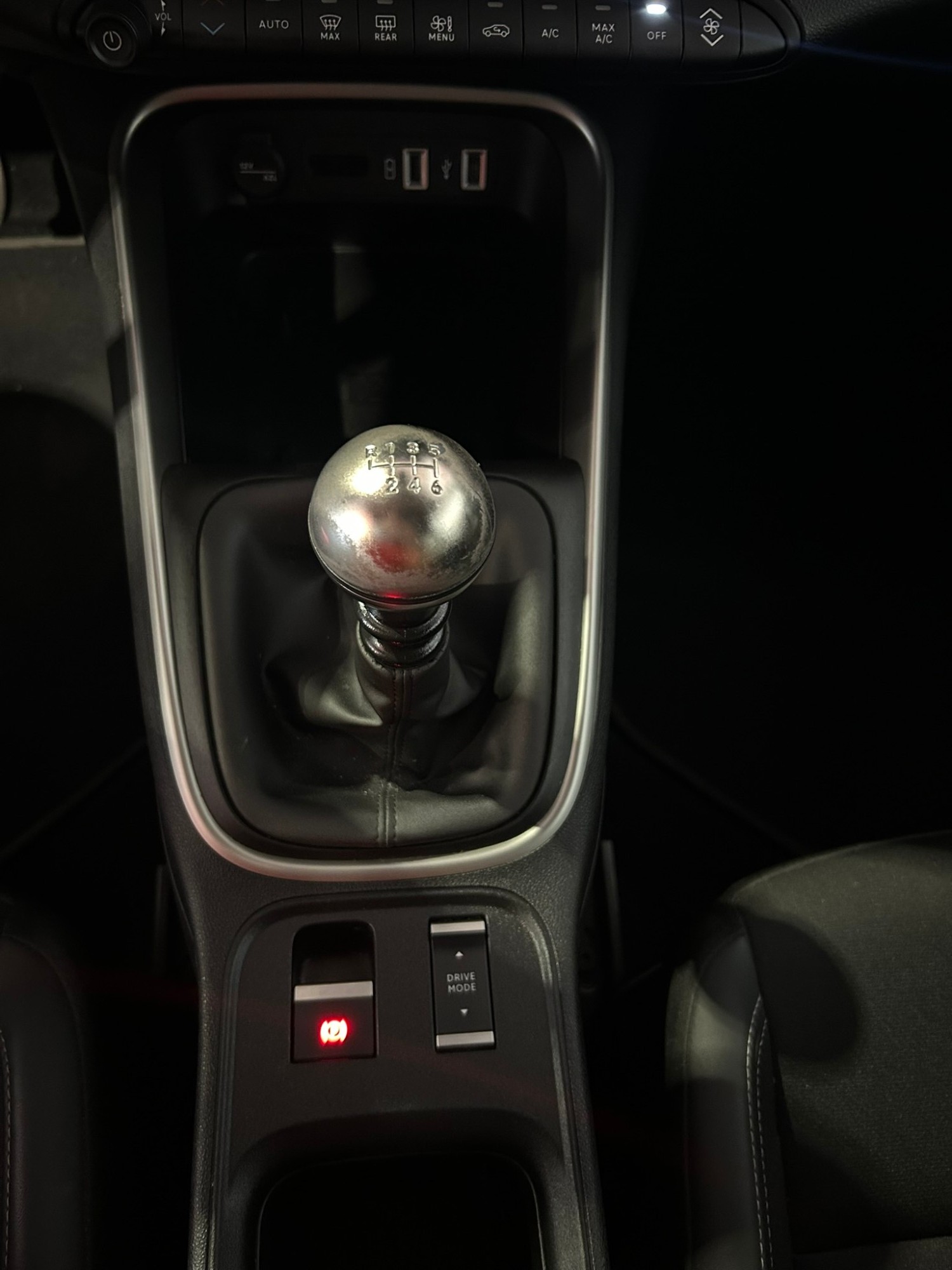 eb6b06ca-2ea8-429f-8f4f-909c0e39fba1