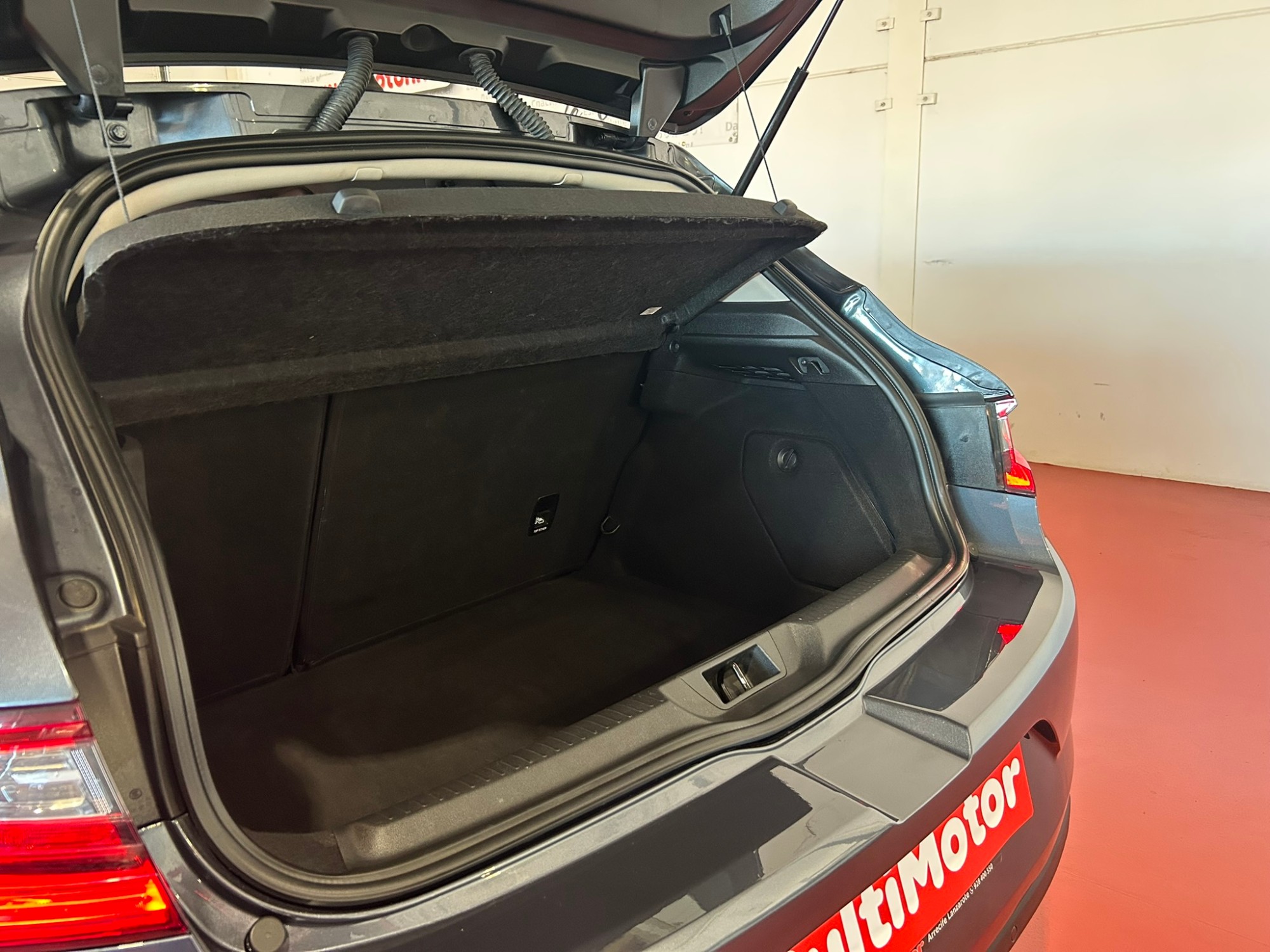 RENAULT Mégane Business Blue dCi 66 kW (95CV)