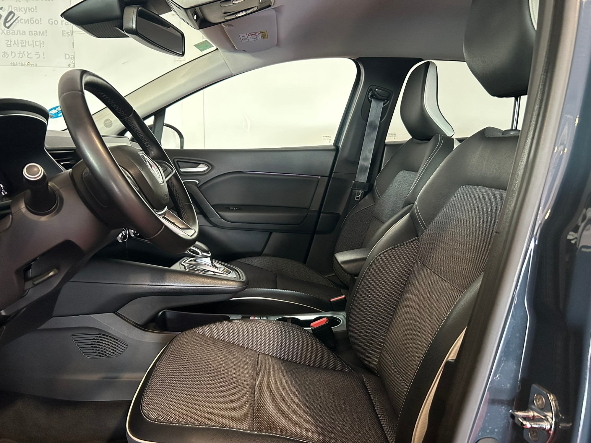 RENAULT Captur Intens E-TECH híbrido enchufable (160cv)