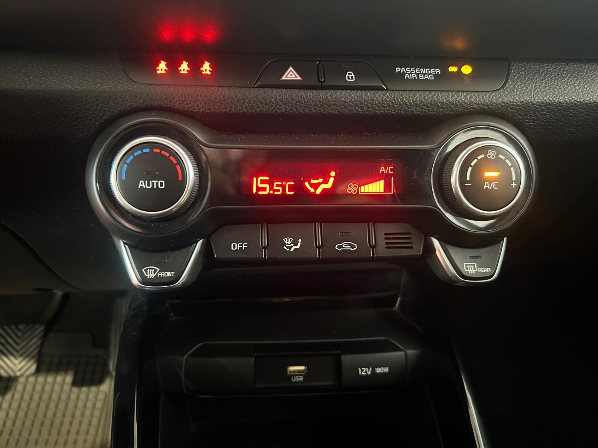 KIA Stonic 1.2 DPi 62kW (84CV) Concept