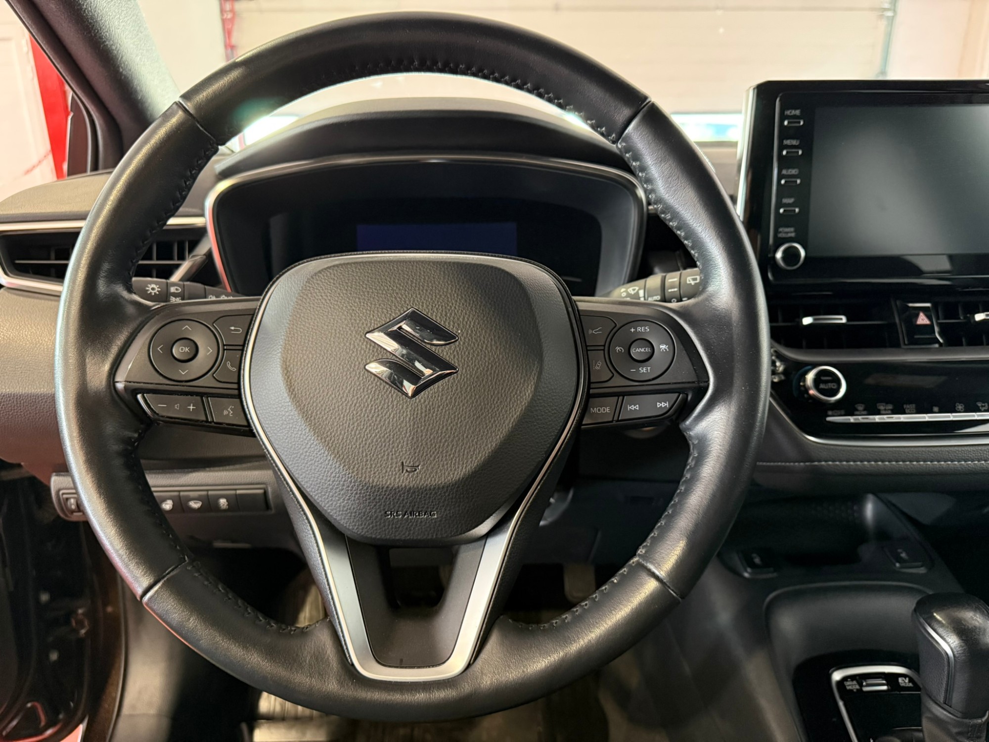 SUZUKI Swace 1.8 GLX Hybrid