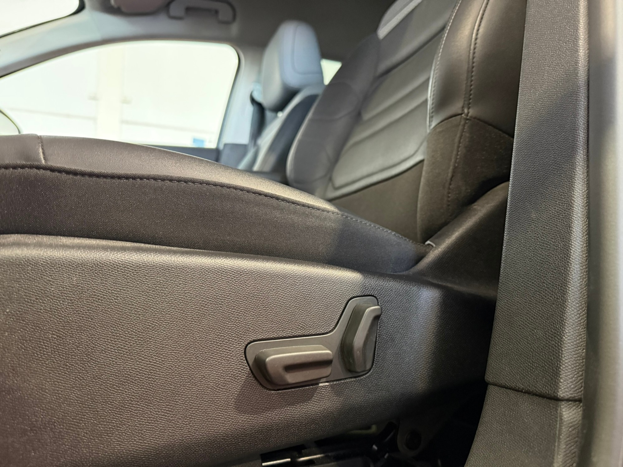 CITROËN C5 Aircross Plug-in Hybrid 225 e-EAT8 E Series