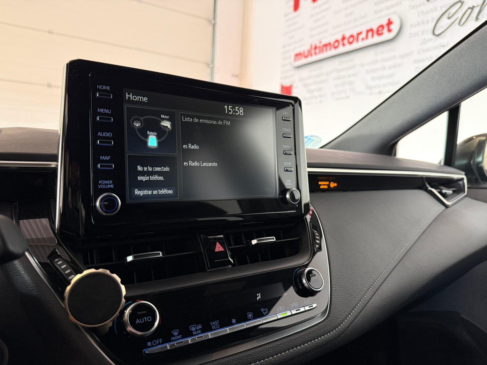 SUZUKI Swace 1.8 GLX Hybrid