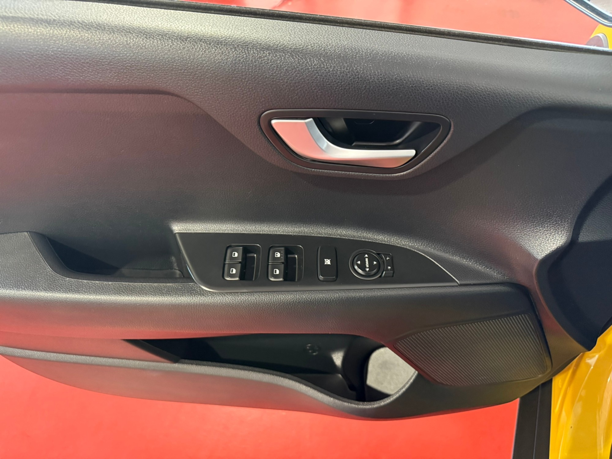 KIA Stonic 1.0 T-GDi 74kW (100CV) Concept