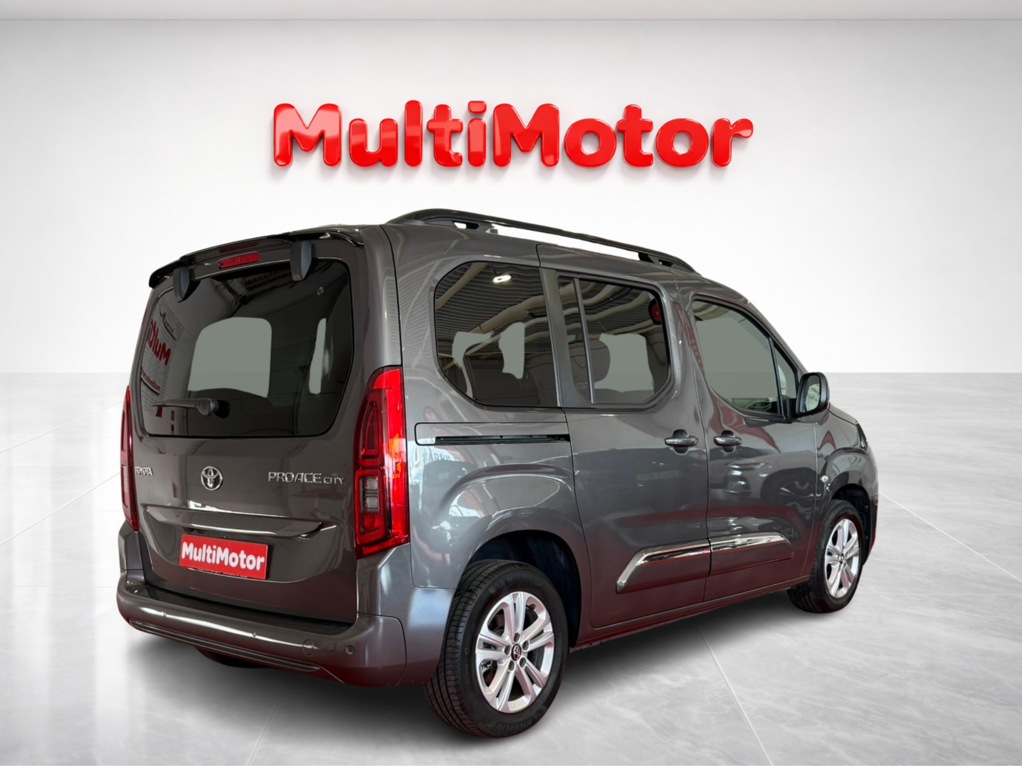TOYOTA Proace City Verso 1.2 81kW (110CV) Family Active L1