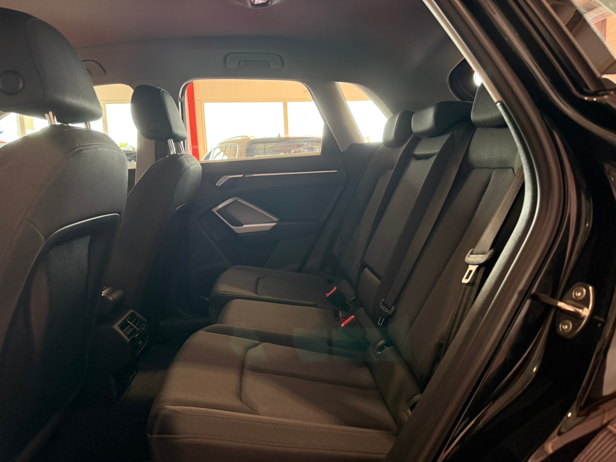 AUDI Q3 45 TFSI e 180kW S tronic S Line