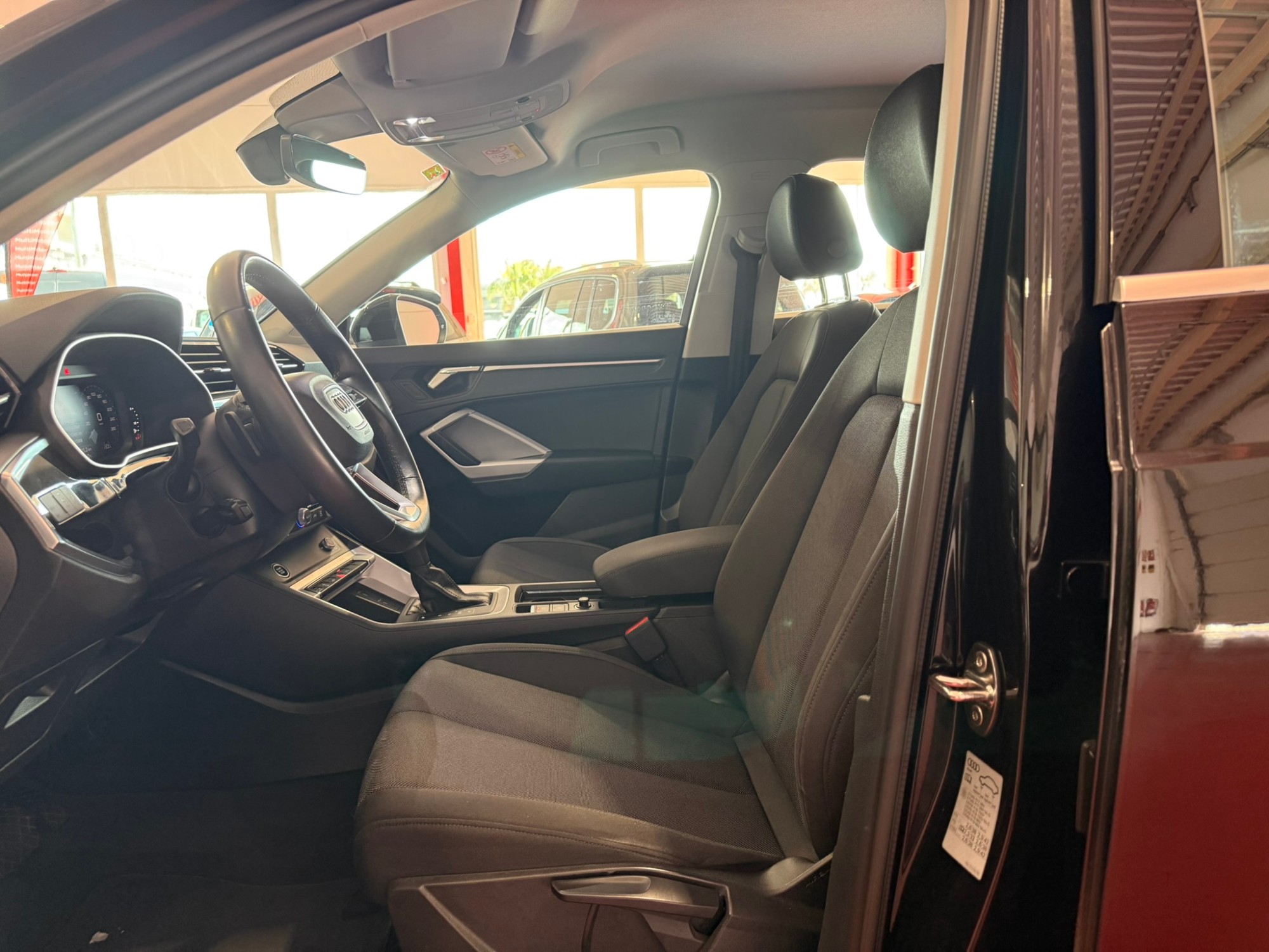 AUDI Q3 45 TFSI e 180kW S tronic S Line