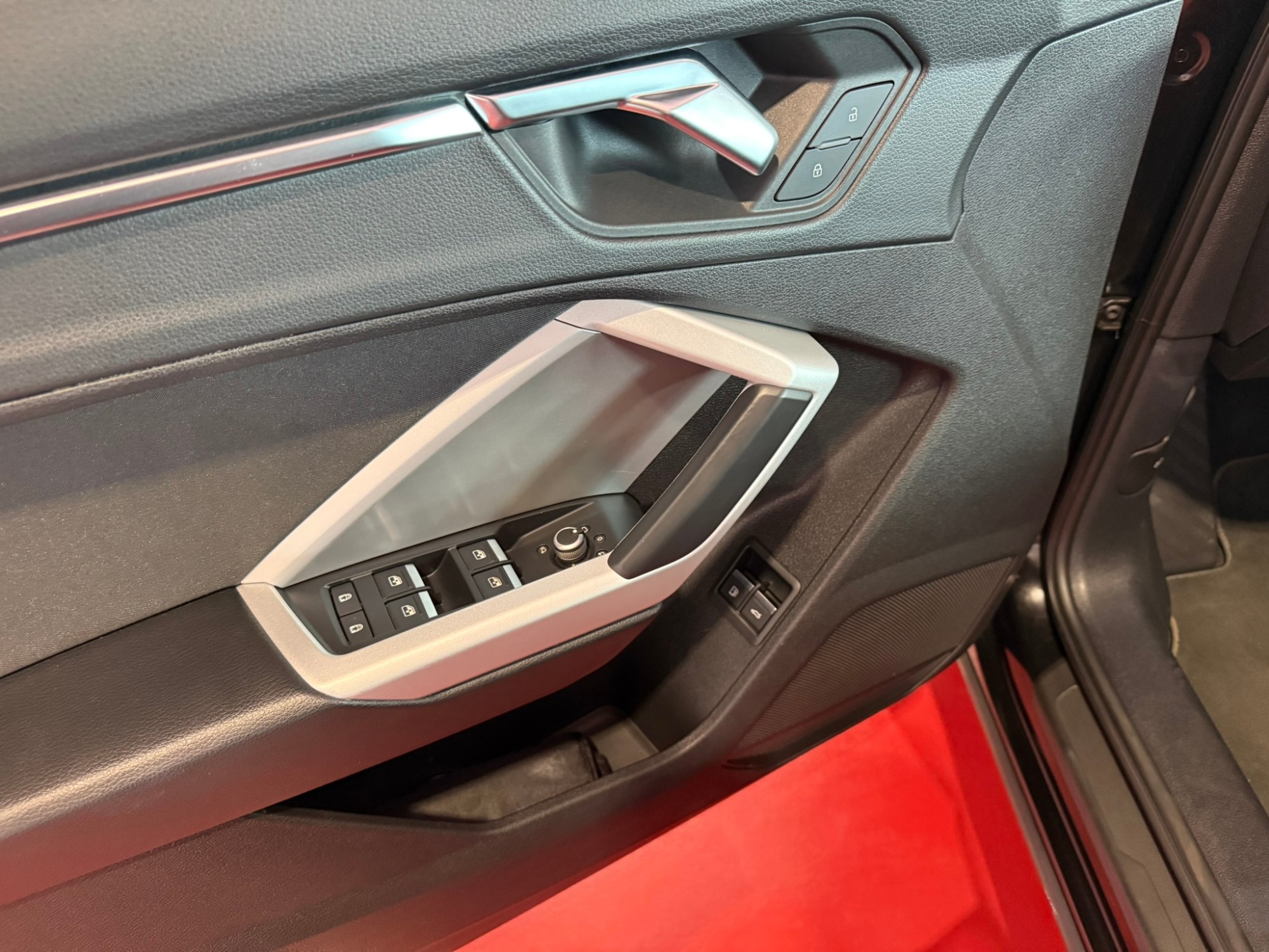 AUDI Q3 45 TFSI e 180kW S tronic S Line