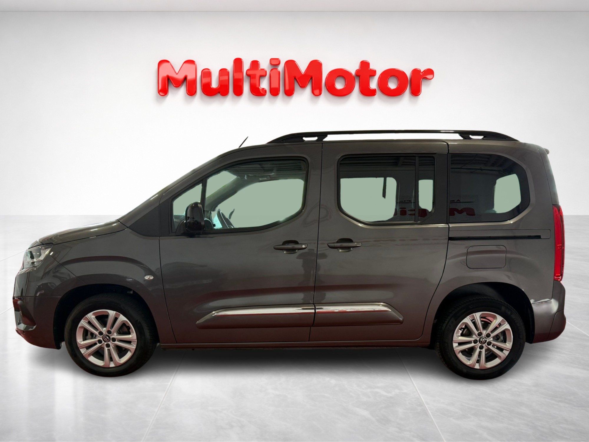 TOYOTA Proace City Verso 1.2 81kW (110CV) Family Active L1