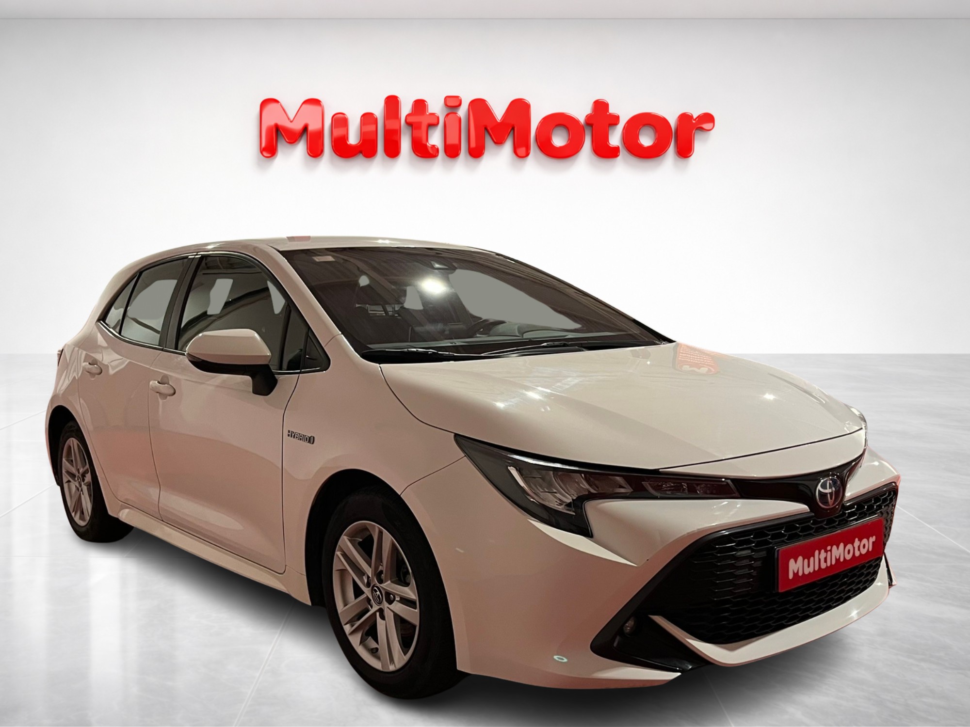 TOYOTA Corolla 1.8 125H ACTIVE E-CVT