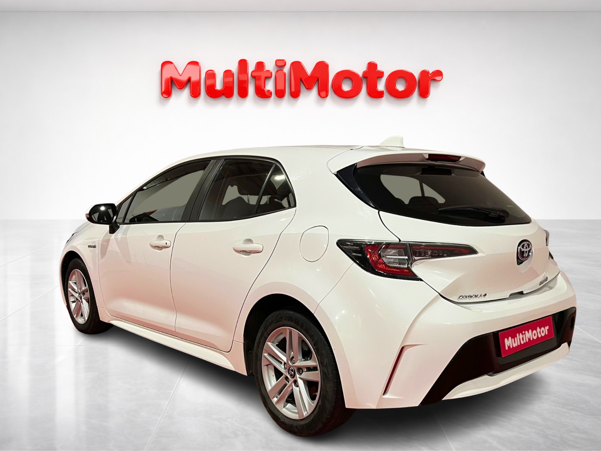 TOYOTA Corolla 1.8 125H ACTIVE E-CVT