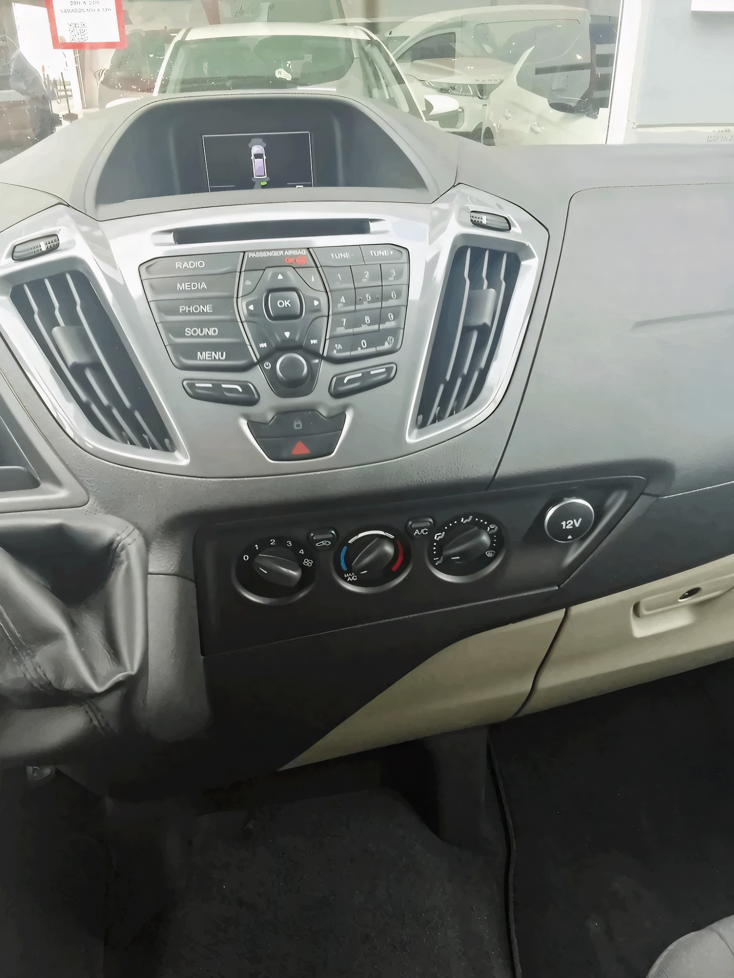 FORD Tourneo Custom 2.0 TDCI 96kW (130CV) L1 Titanium