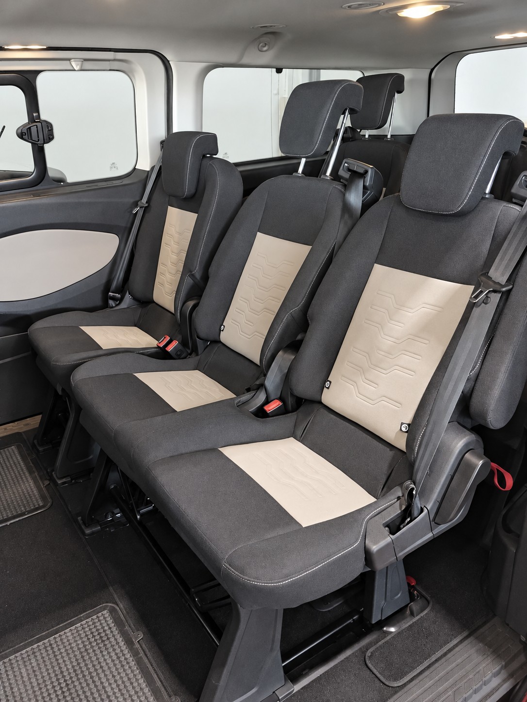 FORD Tourneo Custom 2.0 TDCI 96kW (130CV) L1 Titanium
