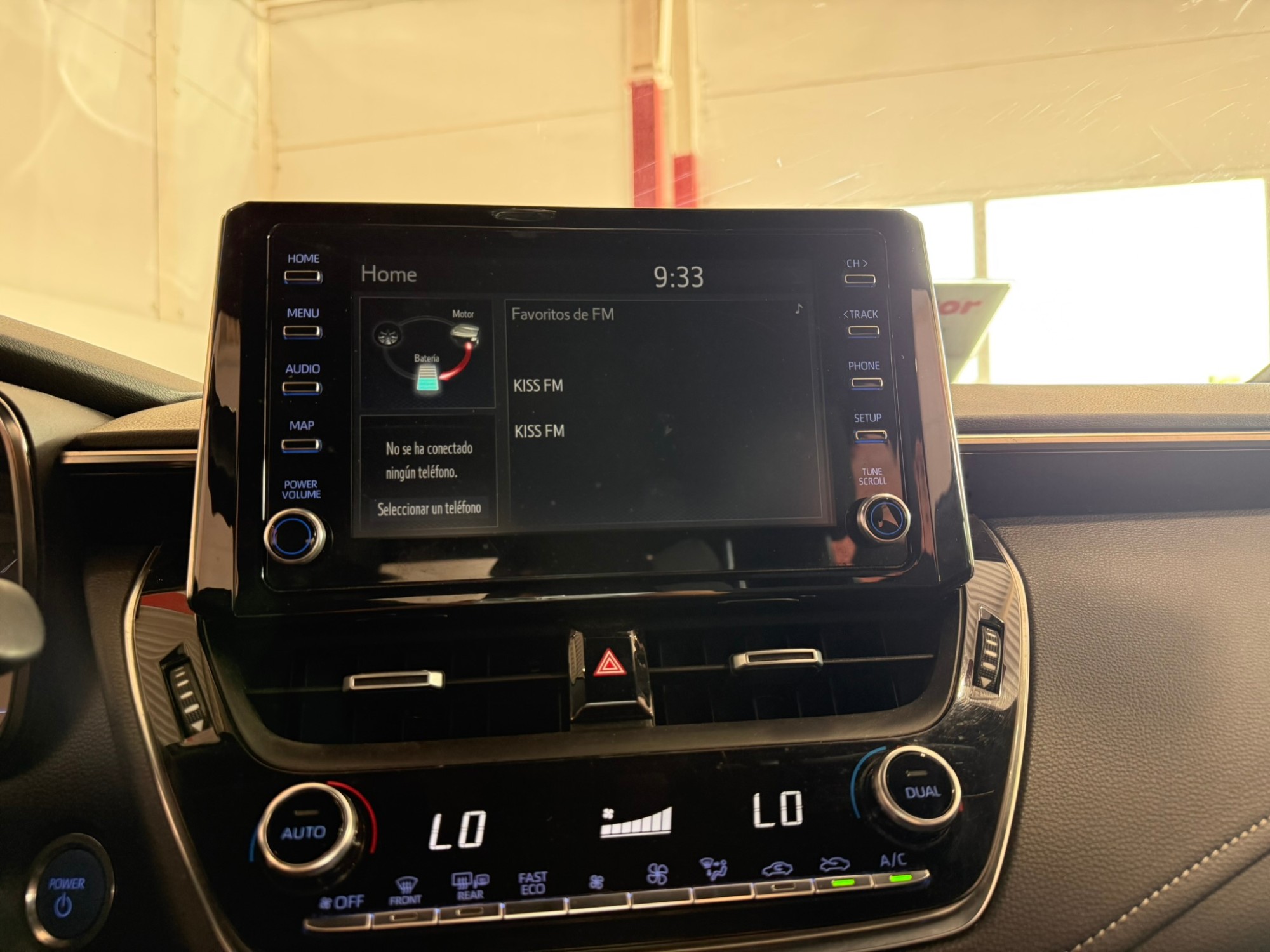 TOYOTA Corolla 1.8 125H ACTIVE E-CVT