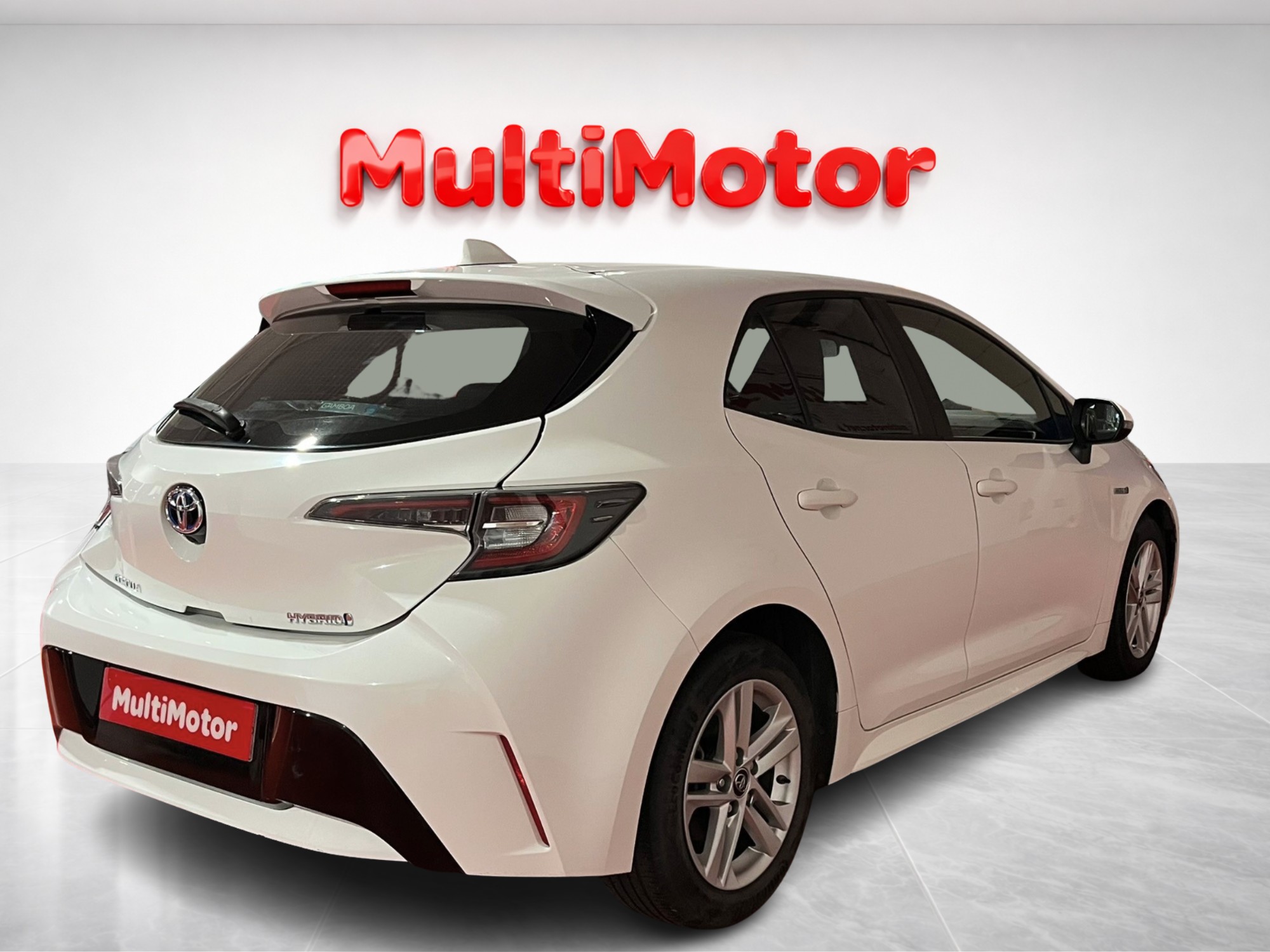 TOYOTA Corolla 1.8 125H ACTIVE E-CVT