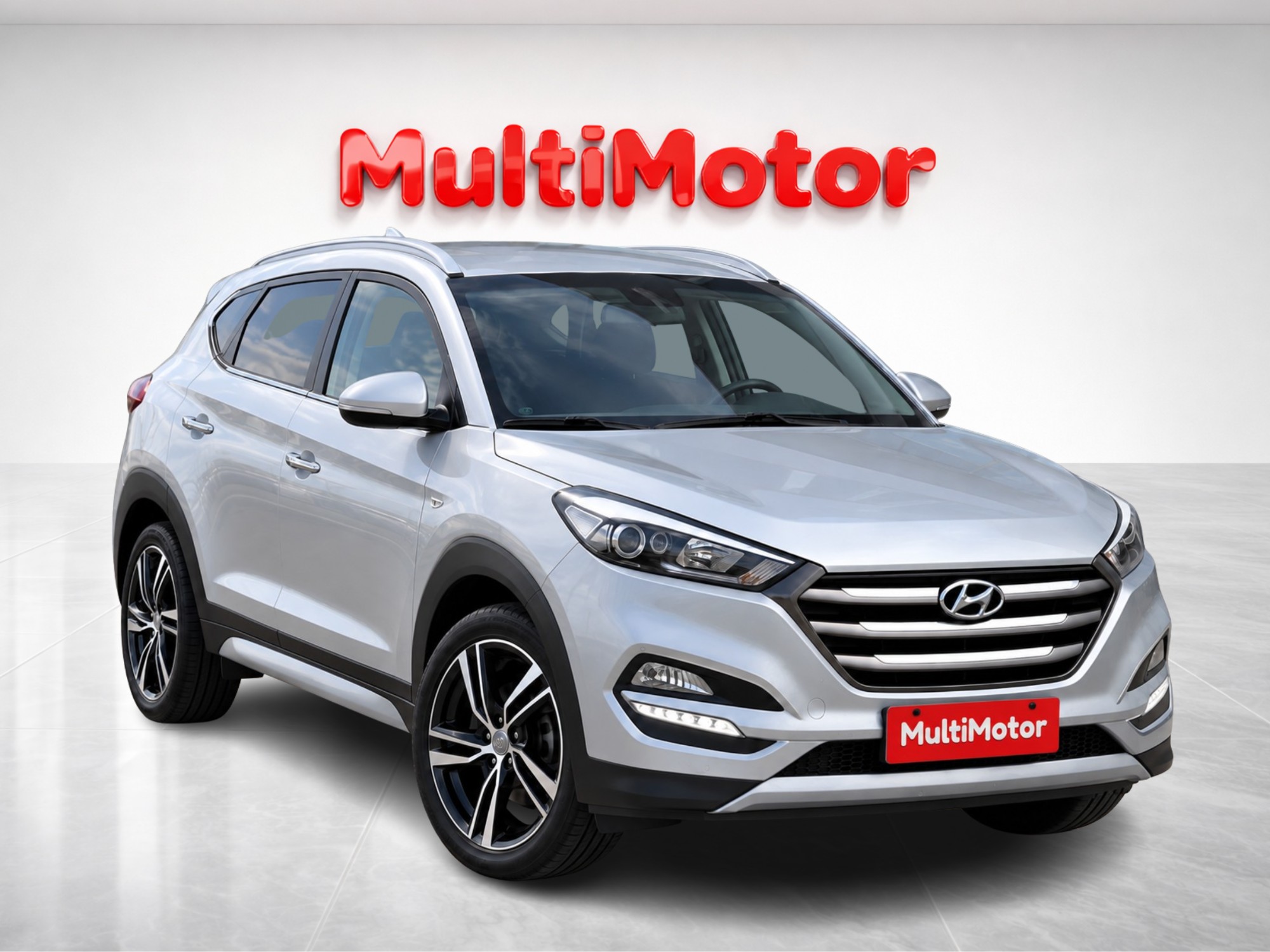 HYUNDAI Tucson 1.6 GDi BlueDrive Essence 4x2