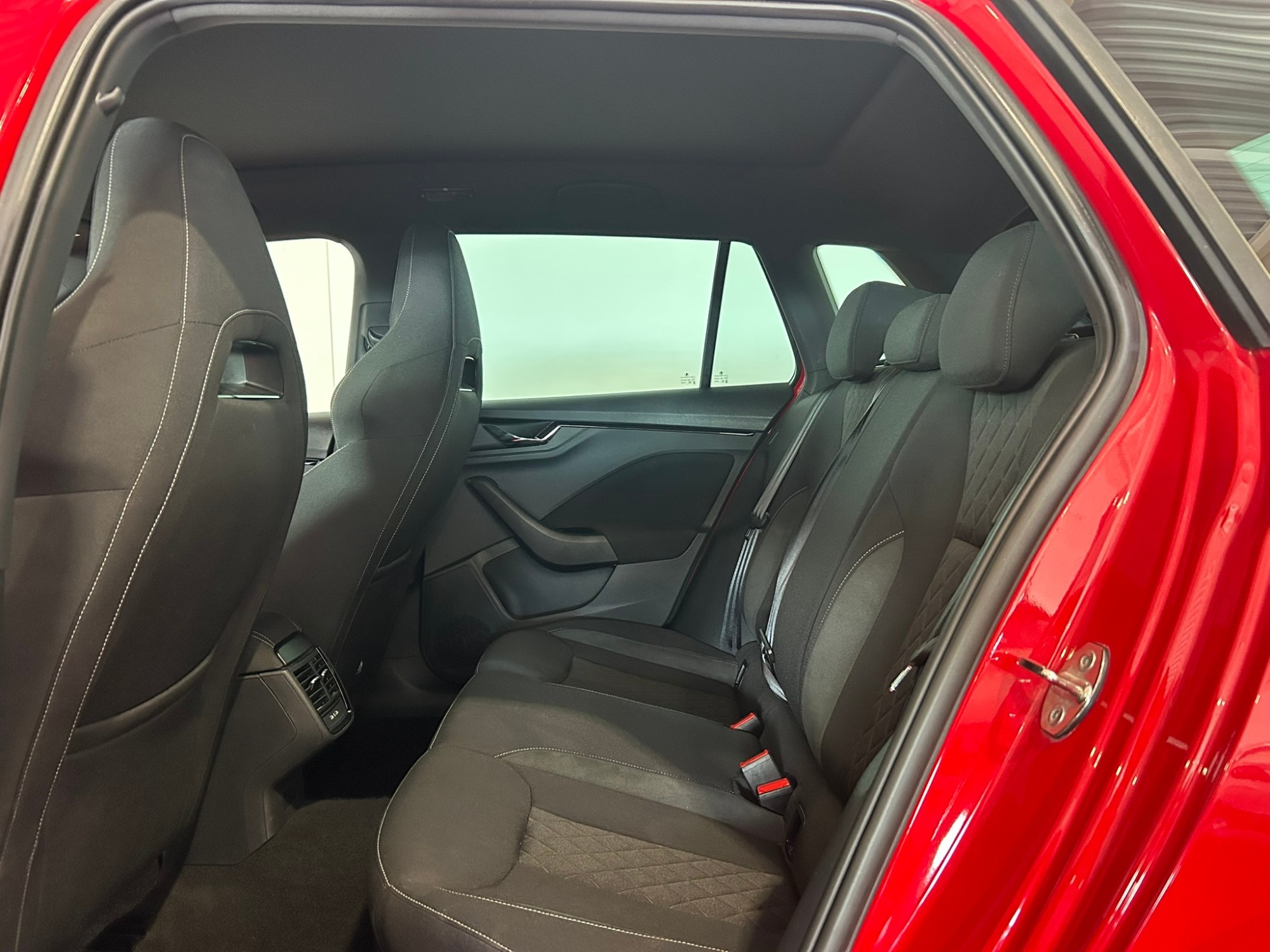 SKODA Kamiq 1.0 TSI 81kW (110CV) DSG MONTECARLO